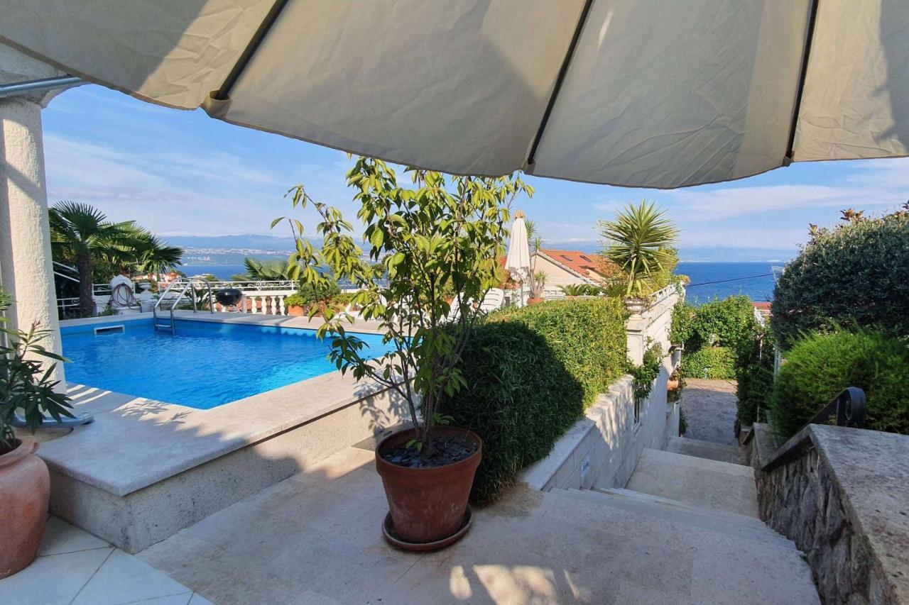 Family Friendly Apartments With A Swimming Pool Lovran, Opatija - 14178 Luaran gambar