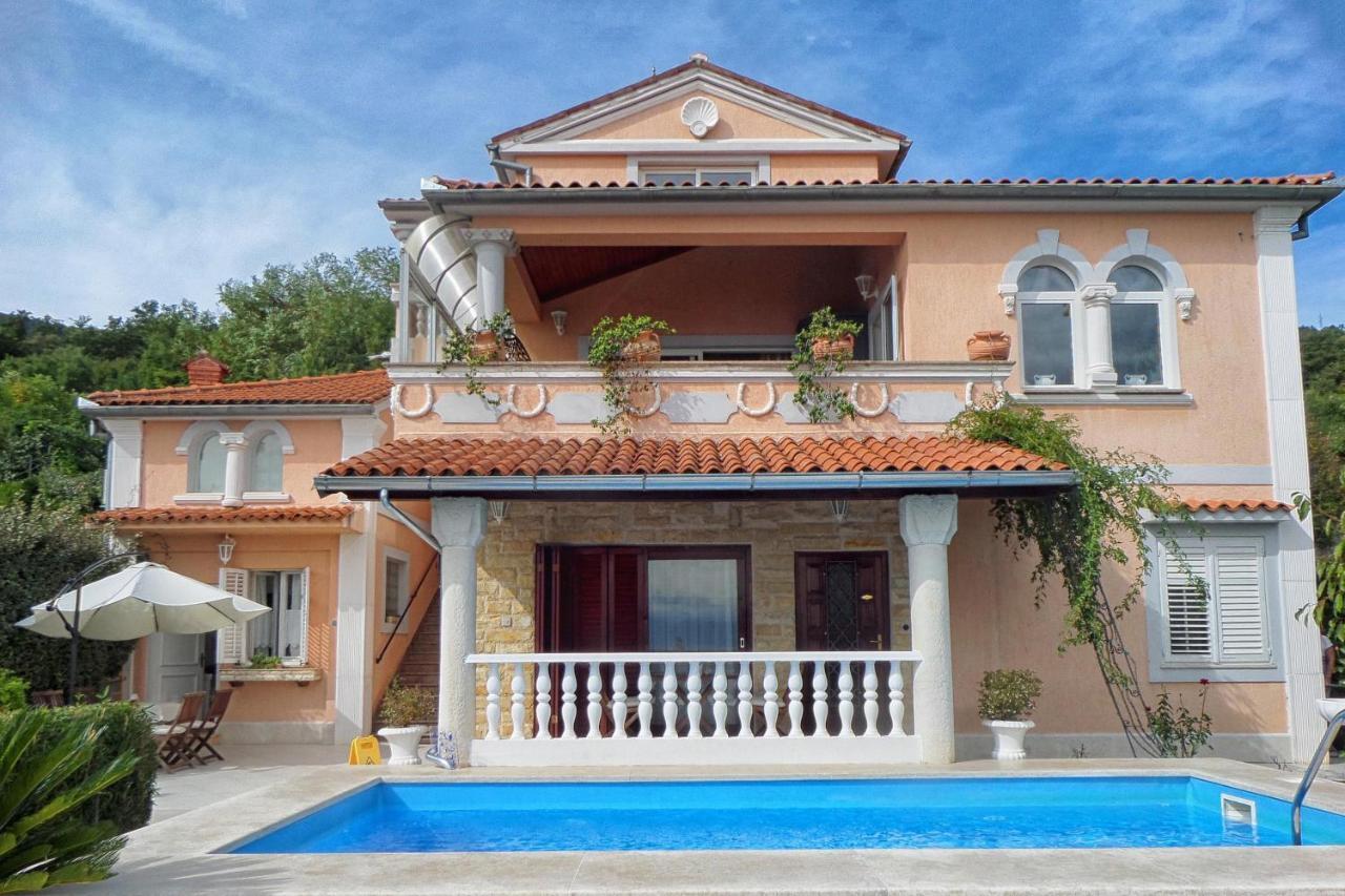 Family Friendly Apartments With A Swimming Pool Lovran, Opatija - 14178 Luaran gambar