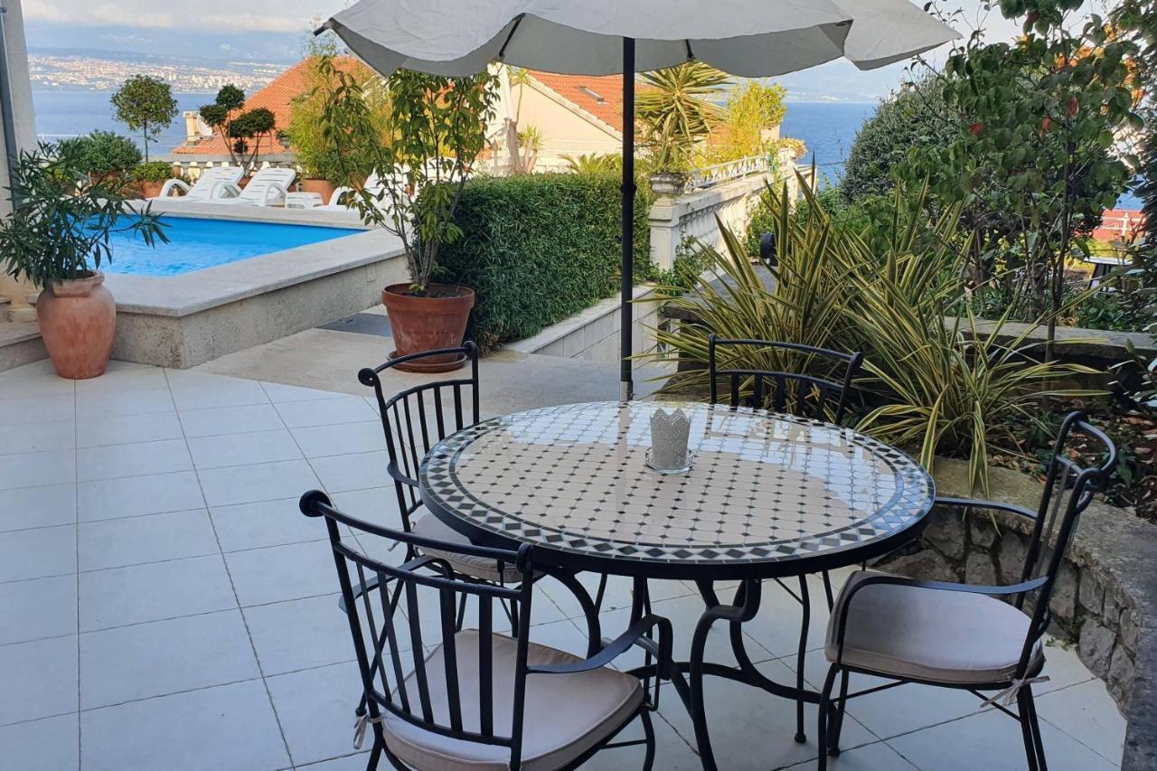 Family Friendly Apartments With A Swimming Pool Lovran, Opatija - 14178 Luaran gambar