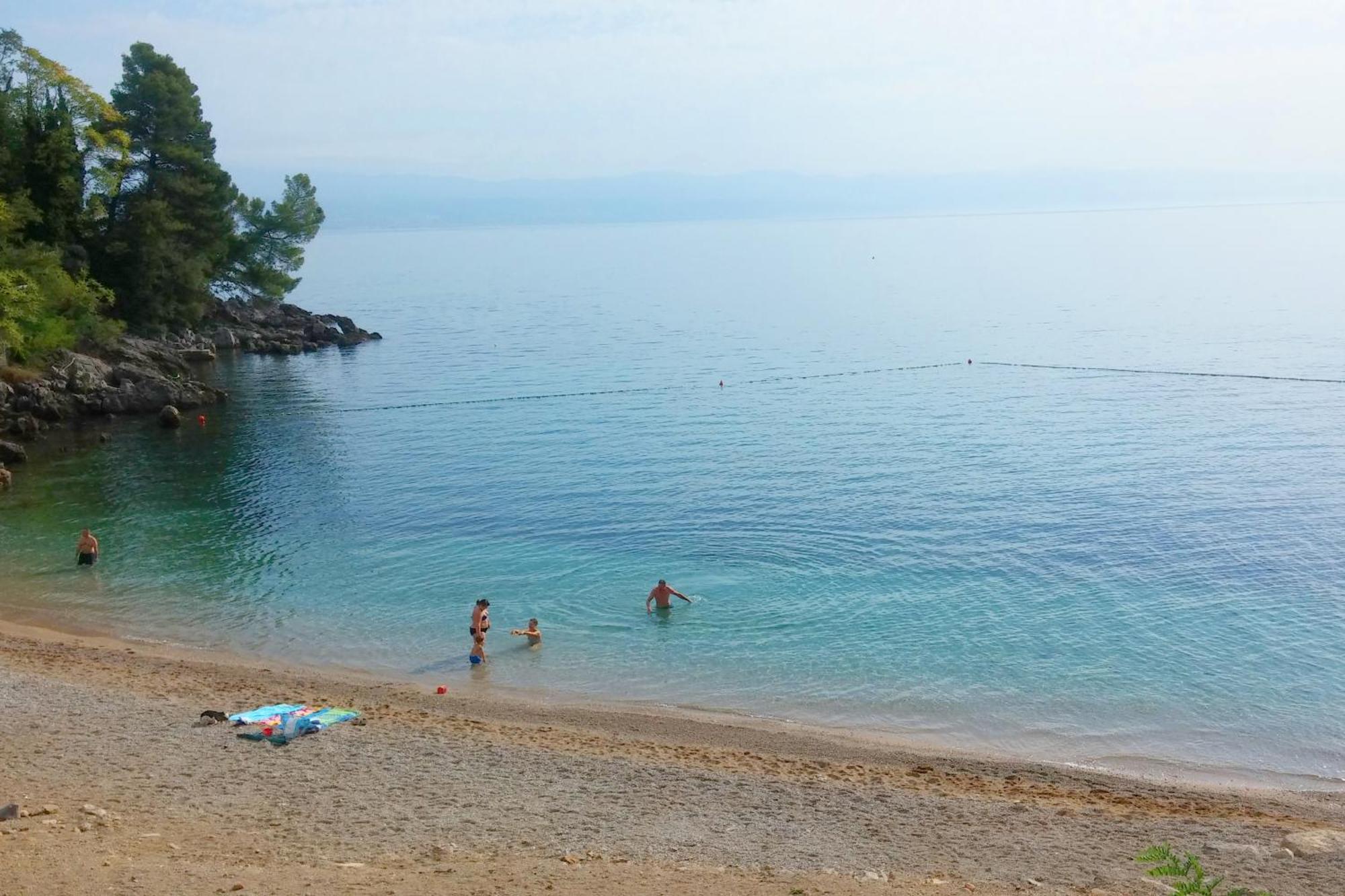 Family Friendly Apartments With A Swimming Pool Lovran, Opatija - 14178 Luaran gambar